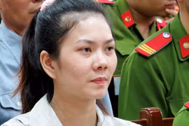 Trùm ma túy xinh đẹp thoát án tử do đang nuôi con nhỏ