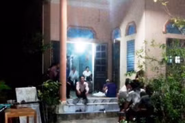 Viết thư xin lỗi mẹ và bạn gái, nam thanh niên treo cổ tự tử