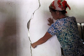 Quảng Ninh: Nổ lớn, hàng chục nhà dân rung chuyển