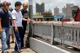 Học sinh đâm bạn trọng thương vì cãi lộn trên facebook