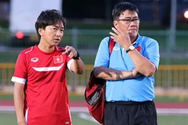 Trưởng đoàn Dương Vũ Lâm: “Tuyển thủ U23 không được phép gặp người lạ“