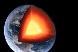 Phát hiện đại dương ngầm khổng lồ cách bề mặt trái đất 1000 km