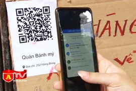 Kiên quyết dừng hoạt động cơ sở kinh doanh không quét mã QR