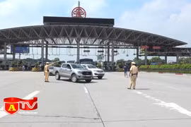 1.500 lượt phương tiện giao thông quay đầu không ra, vào Thủ đô