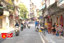 Dịch vụ kinh doanh hoạt động trở lại nhưng vẫn phải đảm bảo phòng chống dịch