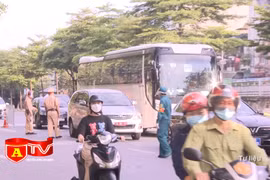 Công an TP Hà Nội tăng cường tuần tra kiểm soát phòng, chống dịch Covid-19