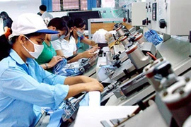 Nâng tuổi nghỉ hưu "cứu" quỹ bảo hiểm xã hội?