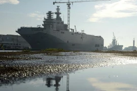 Pháp chuyển cho Nga hơn 1 tỷ euro tiền bồi thường thương vụ Mistral 