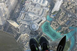 Ảnh "tự sướng" từ độ cao 830 mét sẽ như thế nào?