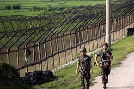 Ông Kim Jong-un ra lệnh quân đội sẵn sàng chiến đấu toàn diện