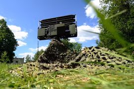 Nga trang bị radar bảo vệ cho tổ hợp tên lửa đạn đạo trên xe lửa