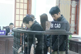 Chị buôn ma túy, kéo em trai vào tù