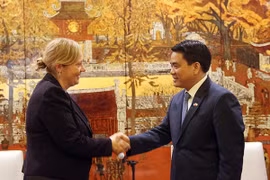 Hà Nội đề xuất hợp tác với Ireland xây dựng chương trình Tú tài quốc tế