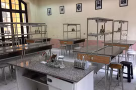 Kiểm điểm việc chậm xử lý vụ nổ trong phòng thực hành trường THPT Phan Đình Phùng