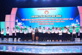 Vedan Việt Nam đồng hành cùng Hội khuyến học tỉnh Đồng Nai trao tặng học bổng cho HSSV năm học 2020-2021