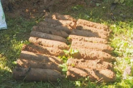 Phát hiện, xử lý 180 quả đạn pháo trong rẫy cà phê