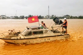 Miền Trung đối diện đợt lũ lịch sử thứ hai trong tháng, áp thấp nhiệt đới mới lại sắp hình thành