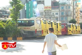 Vận tải khách liên tỉnh đường bộ vẫn chưa thông sau thí điểm