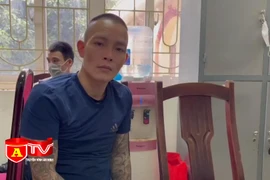 Tạm giữ hình sự đối tượng trộm cắp tài sản của shipper