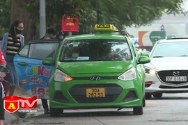 Taxi, xe công nghệ những ngày đầu hoạt động trở lại