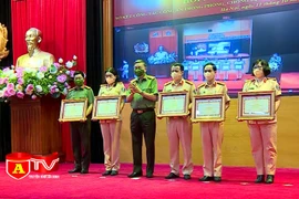 Khẳng định vai trò nòng cốt trên tuyến đầu phòng chống, đẩy lùi dịch bệnh