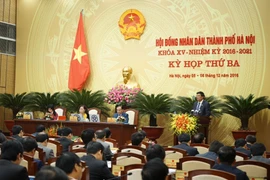 Nguy cơ cháy nổ làm "nóng" nghị trường 