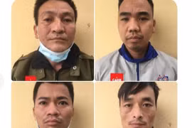 Bắt quả tang 4 đối tượng đánh bạc