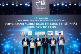 FPT được vinh danh Top 5 doanh nghiệp niêm yết xuất sắc