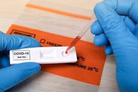 Phát hiện vụ vận chuyển kit test Covid-19 không rõ nguồn gốc 