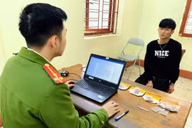 Bắt đối tượng mua bán ma tuý trên mạng xã hội