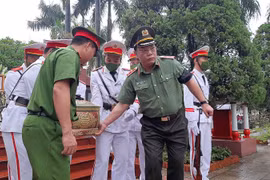  Đẹp mãi tuổi 20 người lính cứu hỏa Đỗ Đức Việt