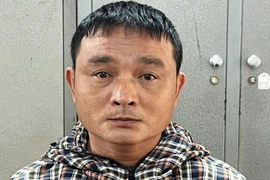 Tiếp nhận đối tượng truy nã đầu thú 