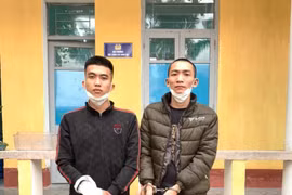 Khởi tố bị can hai đối tượng cầm dao chém tình địch