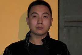 Lừa đảo chiếm đoạt tài sản qua hình thức mở phòng bán vé “ảo” 