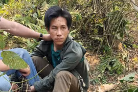 Đối tượng ôm 6 bánh heroin, dương tính Covid
