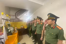 Bày tỏ tiếc thương sâu sắc với sự hy sinh anh dũng của đồng chí, đồng đội