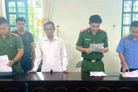 Sau Phó Chủ tịch thành phố Điện Biên, 1 trưởng thôn bị bắt