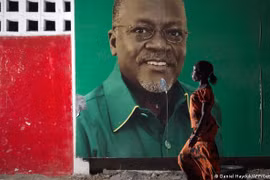 “Chiếc máy ủi” chống tham nhũng của Tanzania đã ngừng hoạt động 