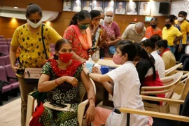 Đường dây tiêm vaccine Covid-19 giả ở Ấn Độ bị phát hiện như thế nào?