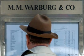 Đức xử tù cán bộ ngân hàng đầu tiên trong bê bối gian lận tiền hoàn thuế 