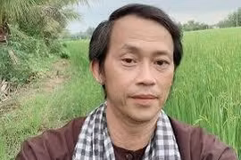 Nghệ sĩ Hoài Linh trần tình sau khi giải ngân tiền từ thiện ủng hộ đồng bào miền Trung 