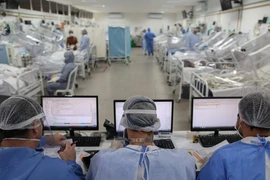 Ứng phó với biến thể mới của virus SARS-CoV-2 