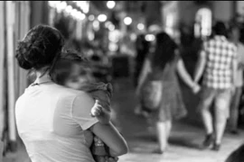 Lén lút ăn ở với tình nhân không phải là chung sống như vợ chồng