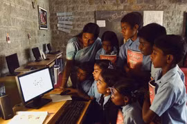 Dịch vụ “gọi nhỡ” hỗ trợ nông dân Ấn Độ trong đại dịch 