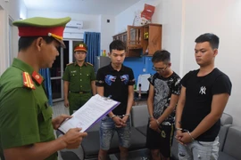 Cần củng cố chứng cứ khi bị gây sức ép bắt trả nợ thay 