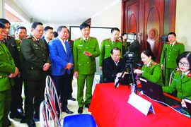 Phía sau bao công sức, mồ hôi của Cảnh sát quản lý hành chính Công an Thủ đô 