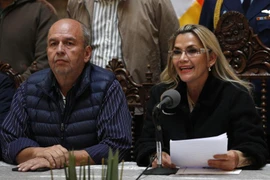 Cựu “quan tham” Bolivia bị bắt ở Mỹ vì thương vụ mua đạn hơi cay giá cao