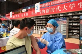 Trung Quốc: Người chưa tiêm vaccine ngừa Covid-19 không được vào bệnh viện, công viên, trường học… 