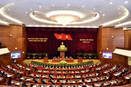 Thông báo Hội nghị lần thứ hai Ban Chấp hành Trung ương khóa XIII 