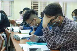 Học trực tuyến, thi cử sẽ thế nào 